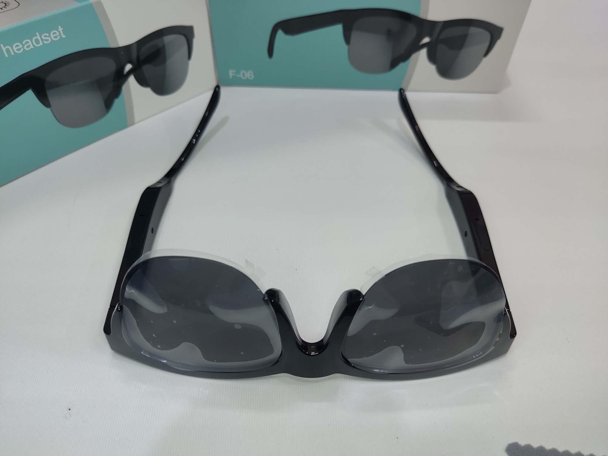 عینک آفتابی هوشمند مدل F06
